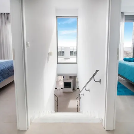 Francis & Gregorys Luxury Vilă