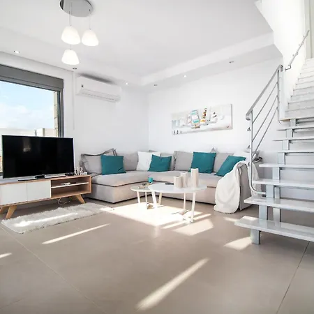 Francis & Gregorys Luxury Vilă